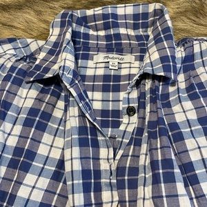 Madewell plaid button up shirt
